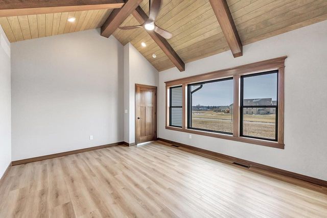675 SUNSET, Green Bay, WI 54313