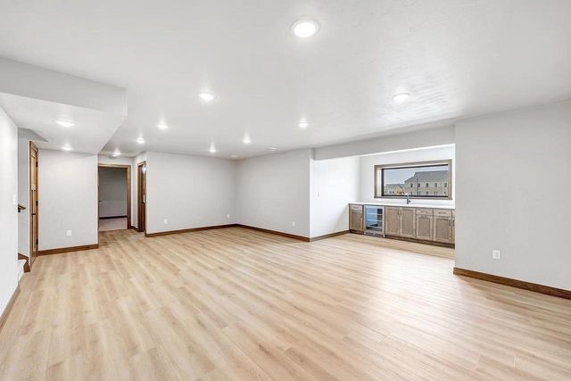 675 SUNSET, Green Bay, WI 54313