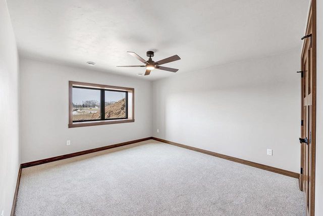 675 SUNSET, Green Bay, WI 54313