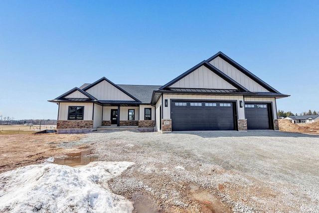 675 SUNSET, Green Bay, WI 54313