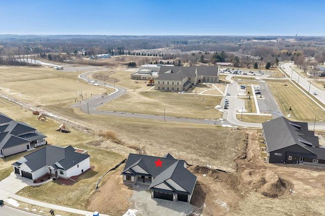675 SUNSET, Green Bay, WI 54313