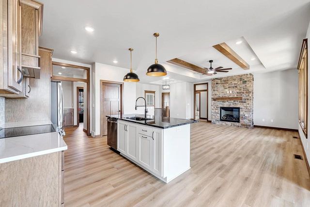 675 SUNSET, Green Bay, WI 54313