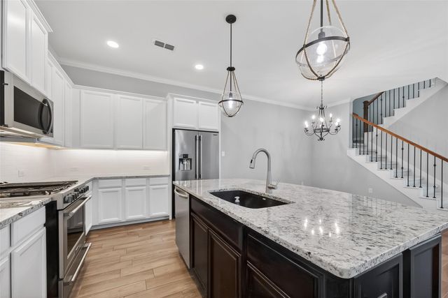 6034 Dark Kite Trail, Missouri City, TX 77459