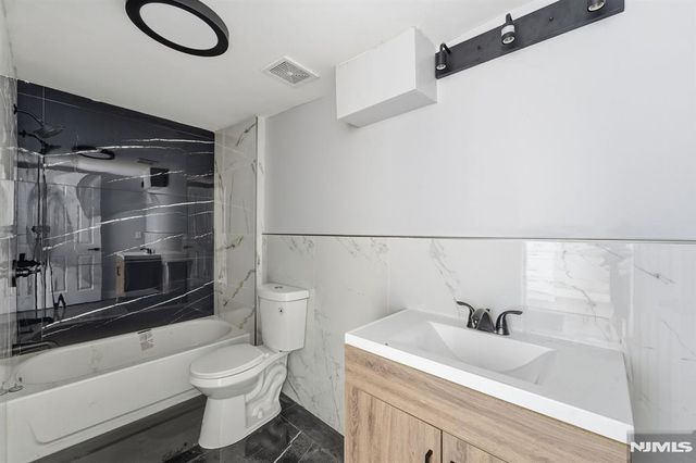 20 Wickham Street, Passaic, NJ 07055