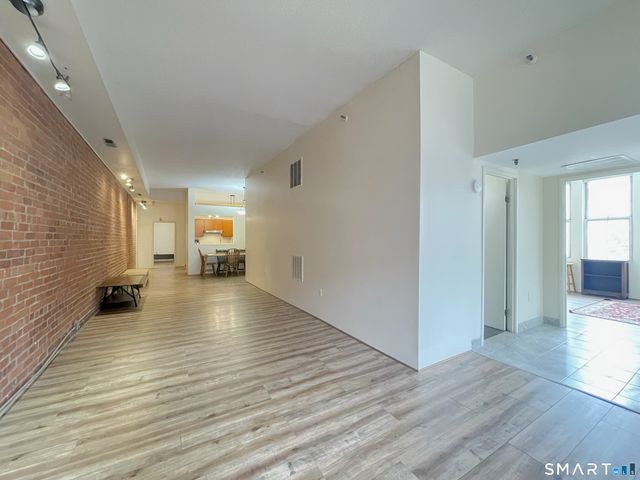 196 Crown Street 309, New Haven, CT 06510