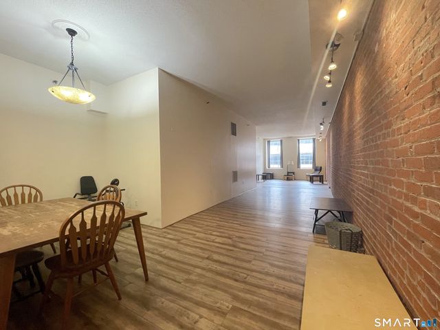 196 Crown Street 309, New Haven, CT 06510