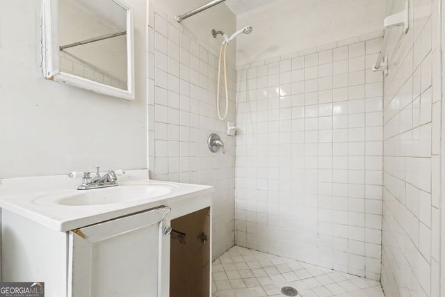 3665 Brookcrest Circle, Decatur, GA 30032