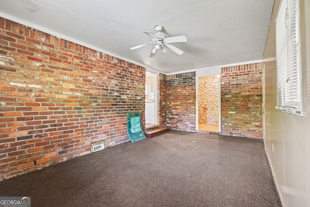 3665 Brookcrest Circle, Decatur, GA 30032
