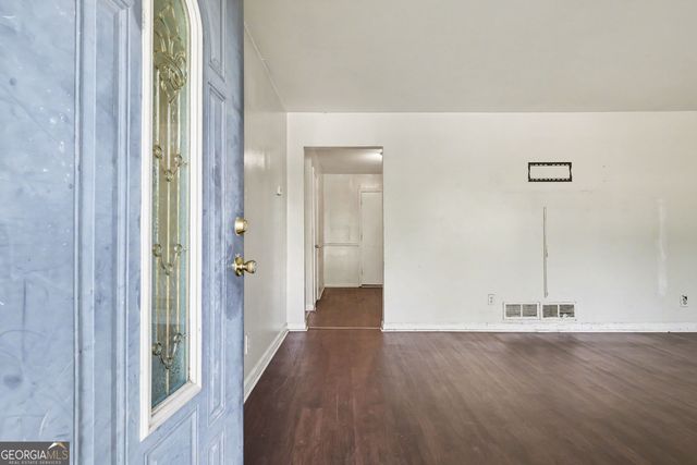 3665 Brookcrest Circle, Decatur, GA 30032