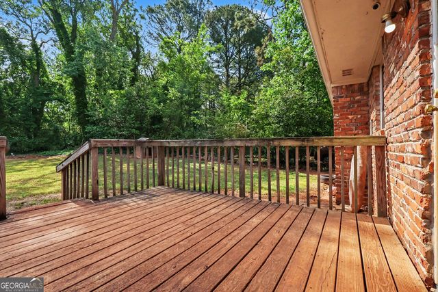 3665 Brookcrest Circle, Decatur, GA 30032