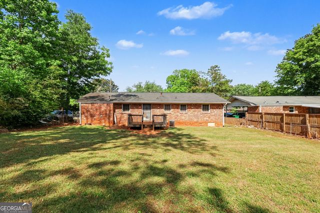 3665 Brookcrest Circle, Decatur, GA 30032