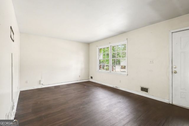 3665 Brookcrest Circle, Decatur, GA 30032