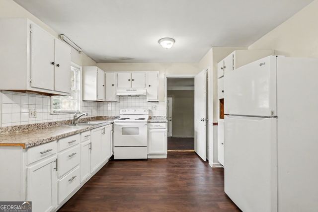 3665 Brookcrest Circle, Decatur, GA 30032