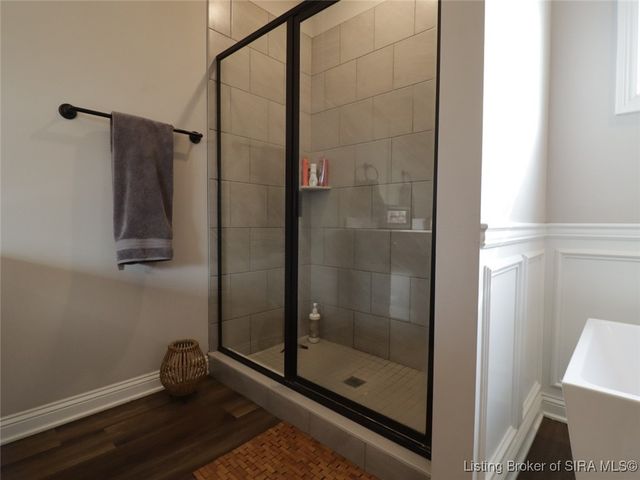 7006 Patriot Court, Charlestown, IN 47111