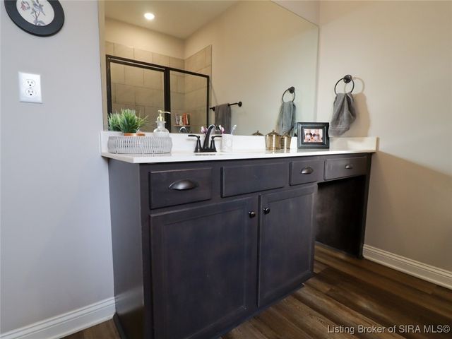 7006 Patriot Court, Charlestown, IN 47111