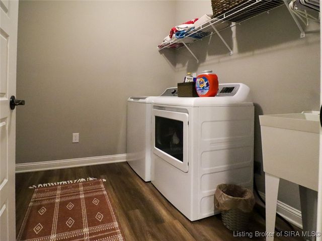 7006 Patriot Court, Charlestown, IN 47111