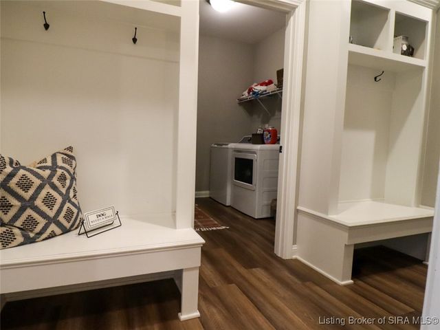 7006 Patriot Court, Charlestown, IN 47111