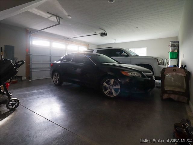 7006 Patriot Court, Charlestown, IN 47111