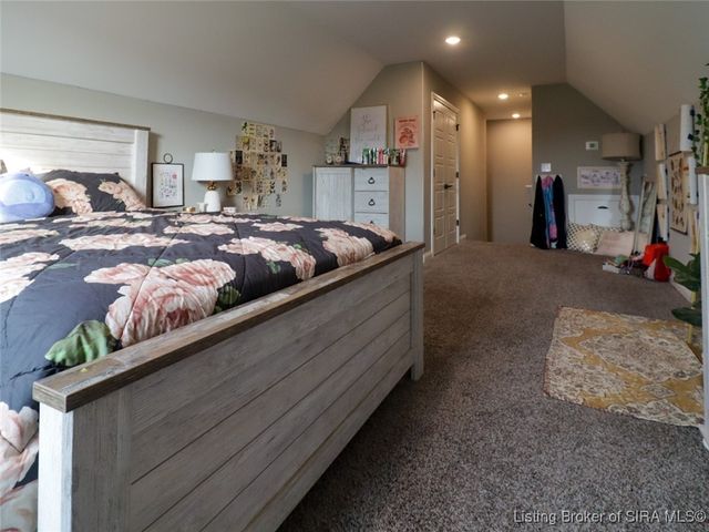 7006 Patriot Court, Charlestown, IN 47111