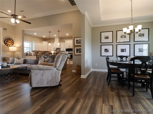 7006 Patriot Court, Charlestown, IN 47111