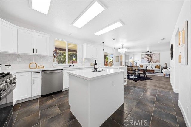 23296 Tulip Court, Corona, CA 92883