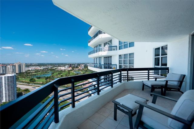 3500 Mystic Pointe Drive 3502, Aventura, FL 33180
