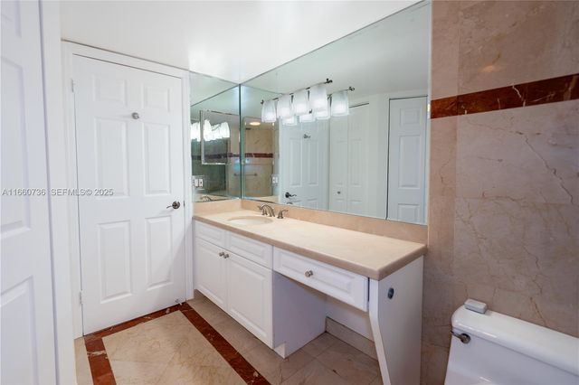 3500 Mystic Pointe Drive 3502, Aventura, FL 33180