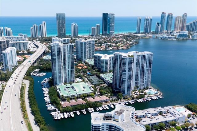 3500 Mystic Pointe Drive 3502, Aventura, FL 33180