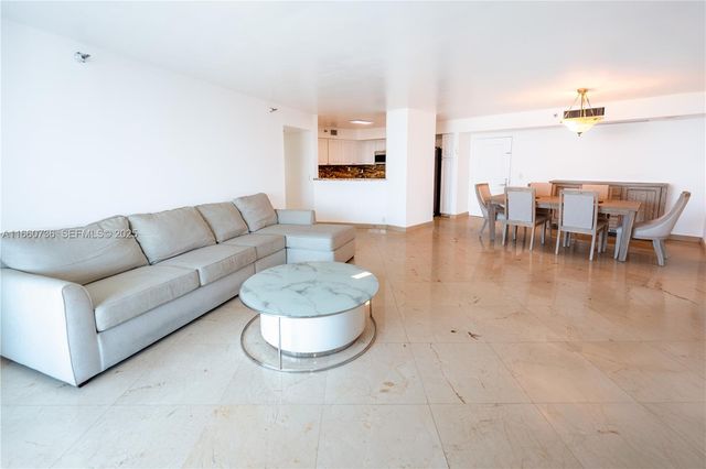 3500 Mystic Pointe Drive 3502, Aventura, FL 33180