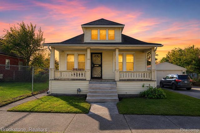 5129 Pennsylvania Street, Detroit, MI 48213
