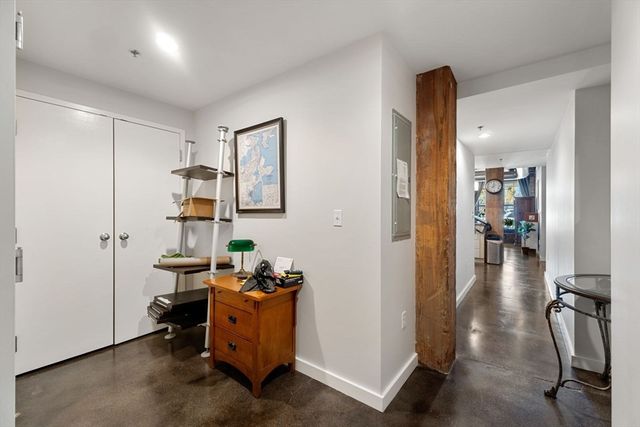 9 W Broadway 112, Boston, MA 02127