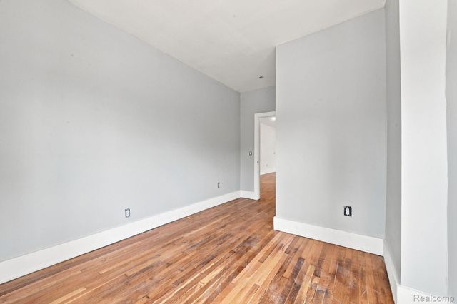 5209 McDougall Street, Detroit, MI 48211