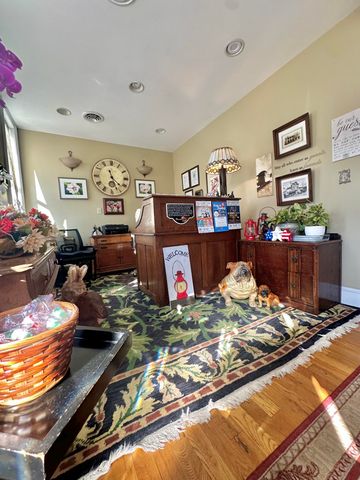 314 Jefferson AVE, Clifton Forge, VA 24422