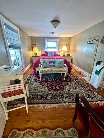 314 Jefferson AVE, Clifton Forge, VA 24422