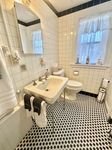 314 Jefferson AVE, Clifton Forge, VA 24422