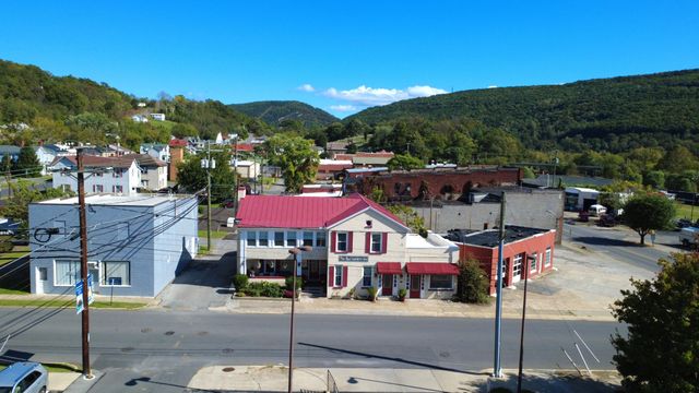 314 Jefferson AVE, Clifton Forge, VA 24422
