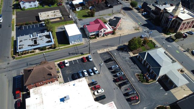 314 Jefferson AVE, Clifton Forge, VA 24422