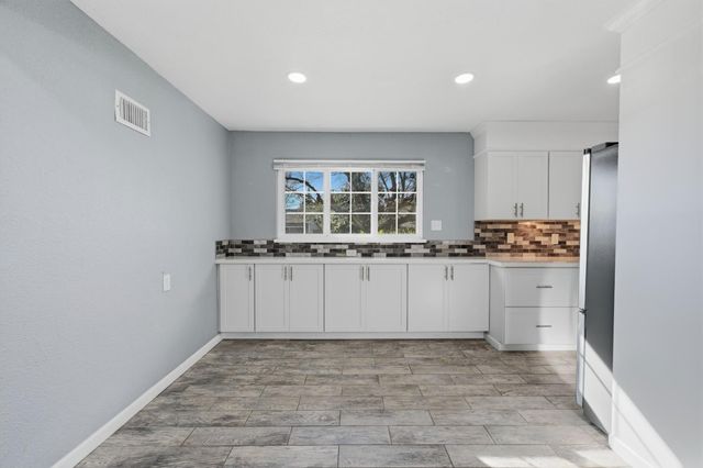 1820 Richmond St, Sacramento, CA 95825