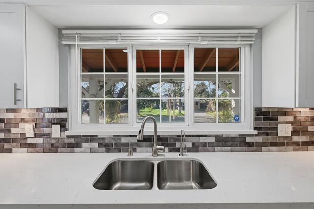 1820 Richmond St, Sacramento, CA 95825