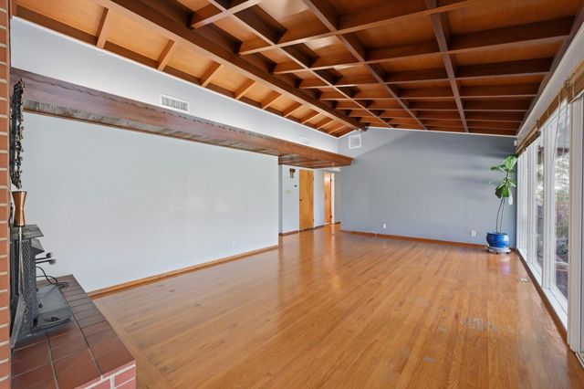 1820 Richmond St, Sacramento, CA 95825