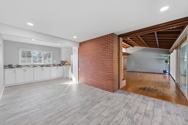 1820 Richmond St, Sacramento, CA 95825