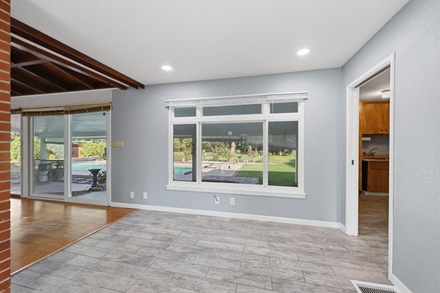 1820 Richmond St, Sacramento, CA 95825