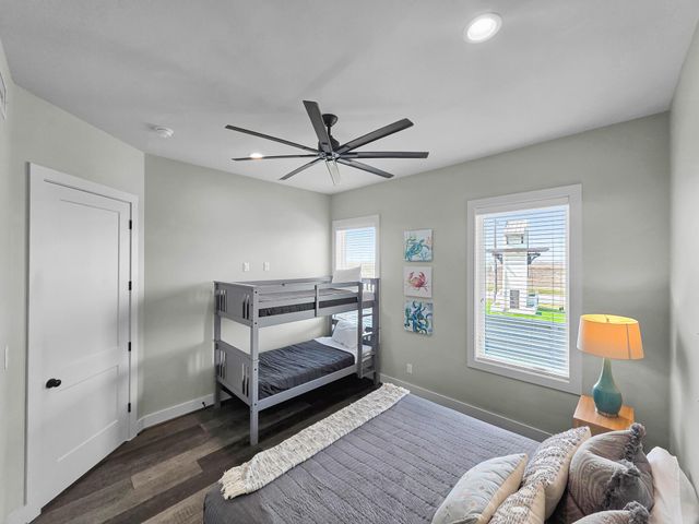 402 Seagrass, Gilchrist, TX 77617