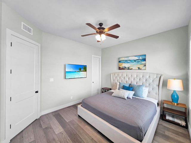 402 Seagrass, Gilchrist, TX 77617