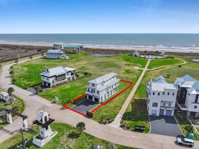 402 Seagrass, Gilchrist, TX 77617