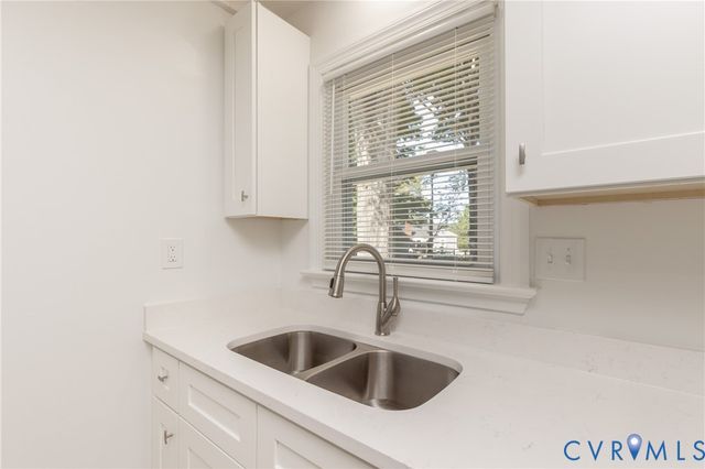 3230 Hollyglen Ct, Chesterfield, VA 23112
