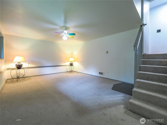 26081 Tytler Road NE, Poulsbo, WA 98370