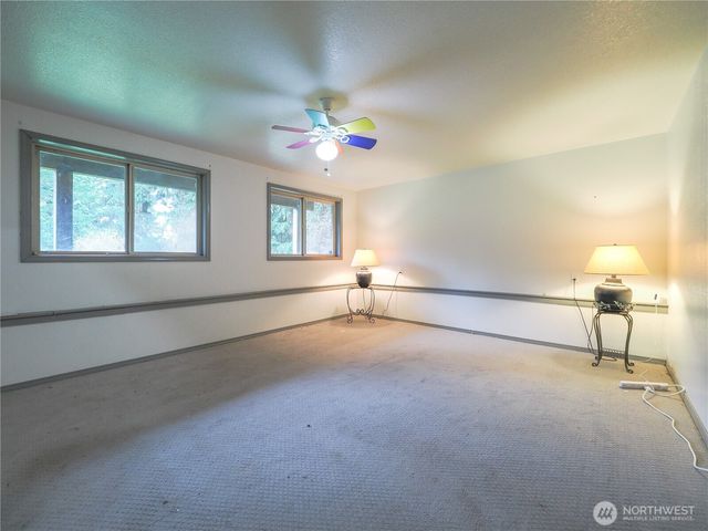 26081 Tytler Road NE, Poulsbo, WA 98370