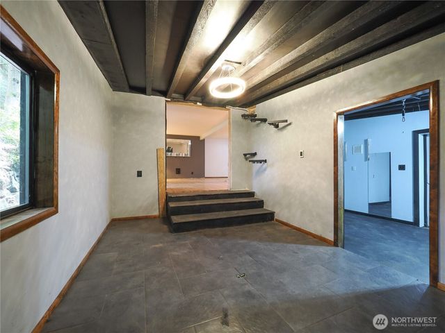 26081 Tytler Road NE, Poulsbo, WA 98370