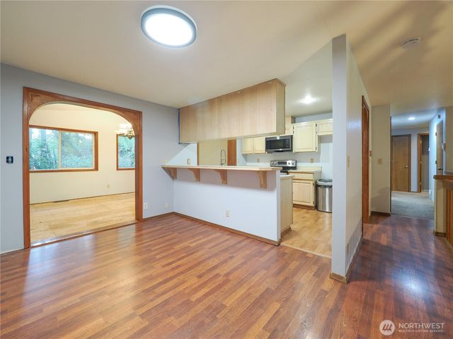 26081 Tytler Road NE, Poulsbo, WA 98370